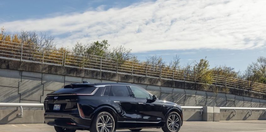 2025 Cadillac Lyriq