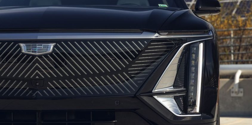 2025 Cadillac Lyriq